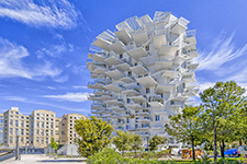White Tree Tower. : espaces-atypiques.com