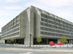 Департамент здравоохранения и социальных служб (Hubert H. Humphrey Building). Вашингтон, округ Колумбия, США (1972-1977 гг.)  Марсель Лайош Брёйер (Бройер)