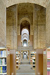 Universitat Pompeu Fabra Library. Фото © Carlos Garmendia