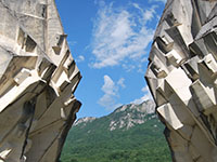 The Battle of Sutjeska Memorial Monument Complex. : totallylost.eu