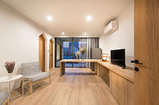 HACHI Serviced Apartment. Rungkit Charoenwat
