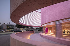 The Webster LA. Фасады - бетон. Фото © Laurian Ghinitoiu