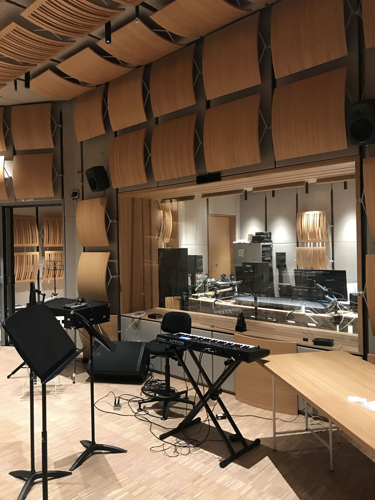 Рояль Steinway & Sons B-211 - гордость студии звукозаписи св Сводах