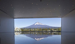 Центр всемирного наследия Mt Fuji. Фото©Shigeru Ban Architects