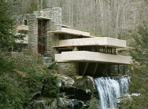  «Дом над водопадом» («Fallingwater») И. Дж. Кауфмана, шт. Пенсильвания, США, Фрэнк Ллойд Райт