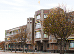 Второе здание страхового общества "Де Нидерланден" (Groenhovenstraat), Гаага, Нидерланды, 1925-27. Хендрик Петрус Берлаге (HENDRIK PETRUS BERLAGE)