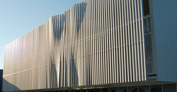 "Wave wall" - монументальный кинетический фасад, активированный ветром