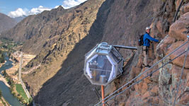 Skylodge Adventure Suites в Перу.  Изображение: makeyourtrip.ru