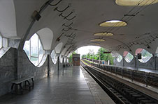 Станция скоростного трамвая Октябрьская / Солнечная в Кривом Роге. Фото: metroworld.ruz.net