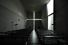 Церковь Света Тадао Андо. Фото: flickr.com